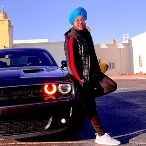 Meet your Posher, Jaggi